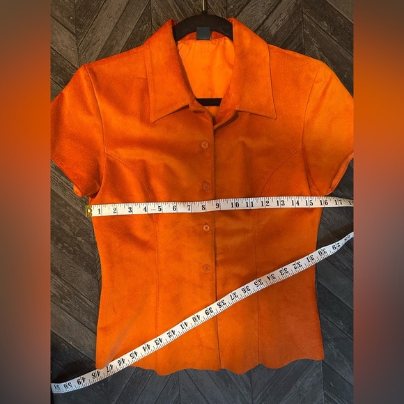 DANIER Leather Orange Suede Button Up Short Sleeve Shirt Sz Small - Picture 12 of 12